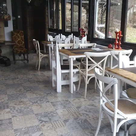 Guest house Il Piccolo Castello 4*