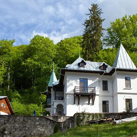 Il Piccolo Castello Guest house Busteni