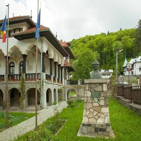 Guest house Il Piccolo Castello 4*